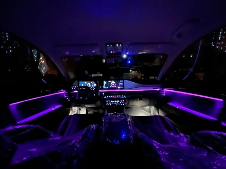Hyundai Grandeur GN7 ambient lighting - Hyundai Grandeur GN7 Ambient Lighting Review — Enhanced Interior  photo 4