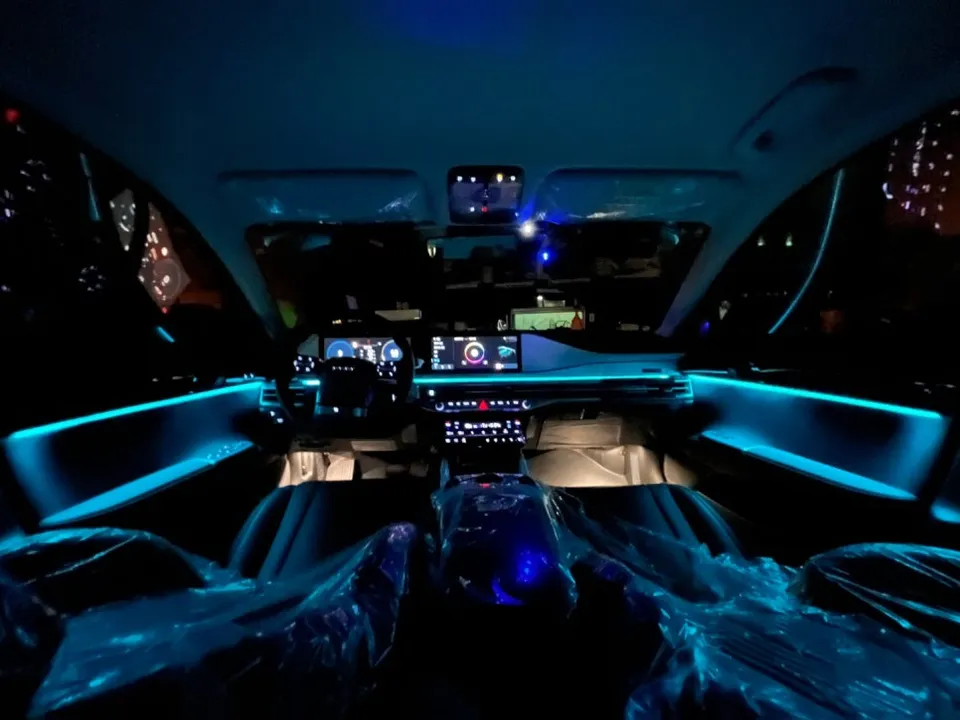 Hyundai Grandeur GN7 ambient lighting - Hyundai Grandeur GN7 Ambient Lighting Review — Enhanced Interior  photo 5