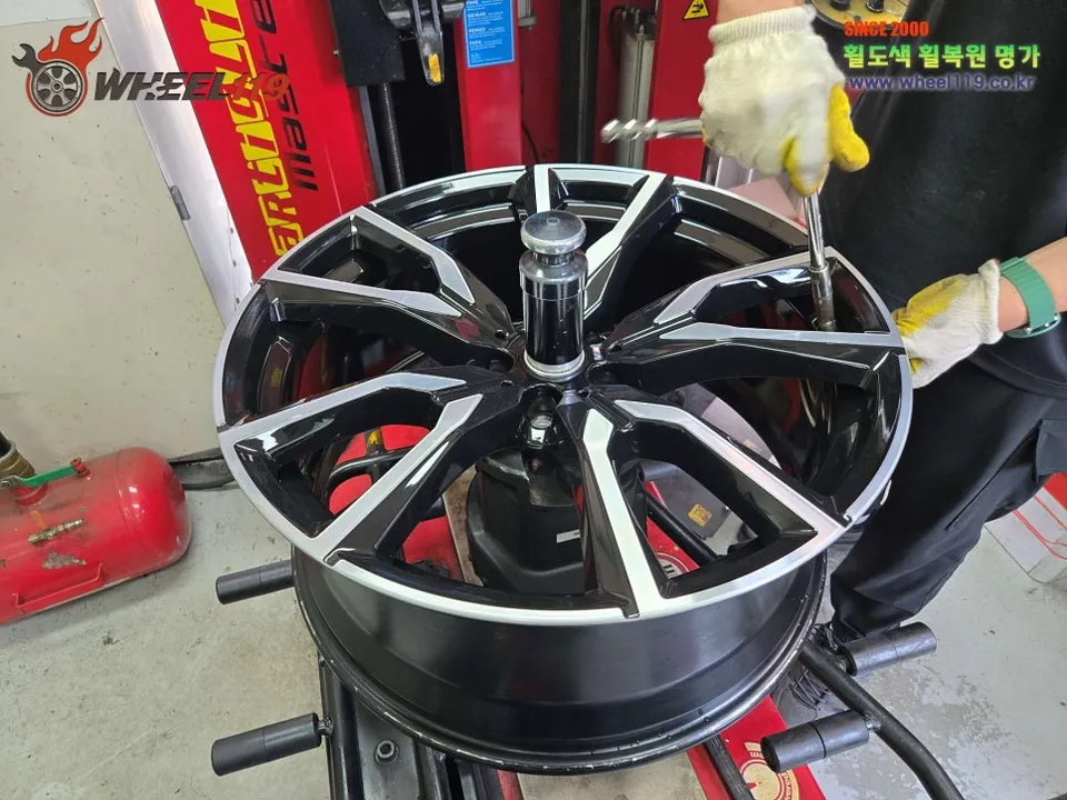 BMW X7 wheel repair - BMW X7 Wheel Repair Review — Flawless Diamond Cut Finish photo 4