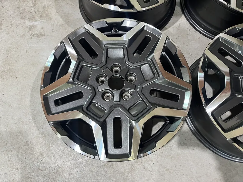 Hyundai Santa Fe Wheel Repair & Painting Review
