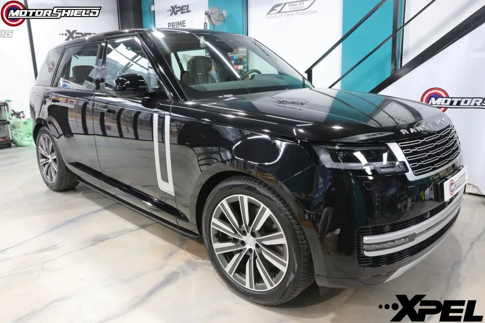 Land Rover VogueのPPF施工事例|費用目安・仕上がり 施工写真 1-1