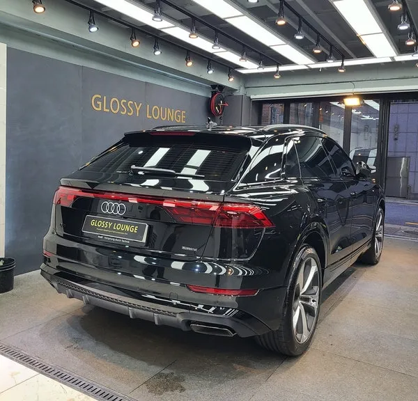 Audi Q8のガラスコーティング事例|韓国での再施工 施工写真 1-3
