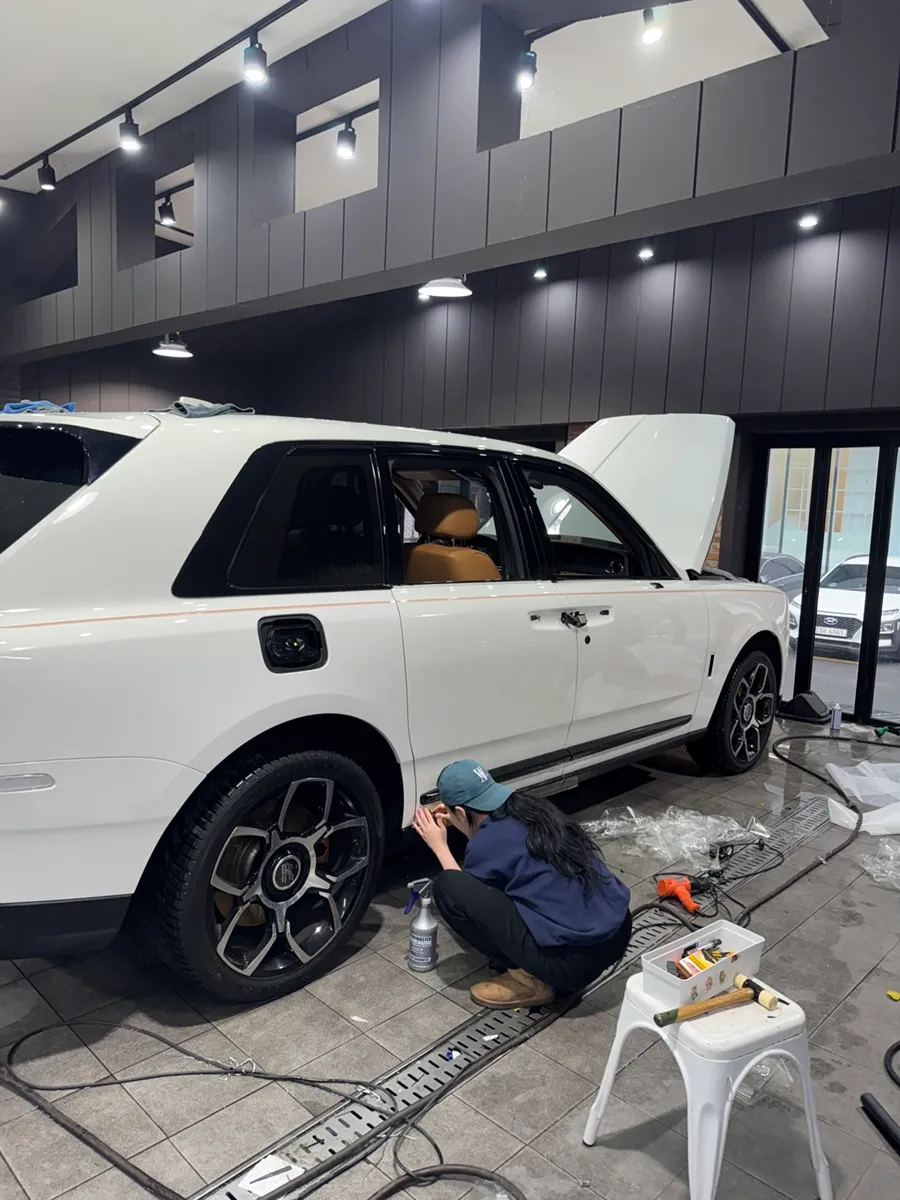 ロールスロイス カリナン PPF施工事例|光沢と保護 施工写真 1-2