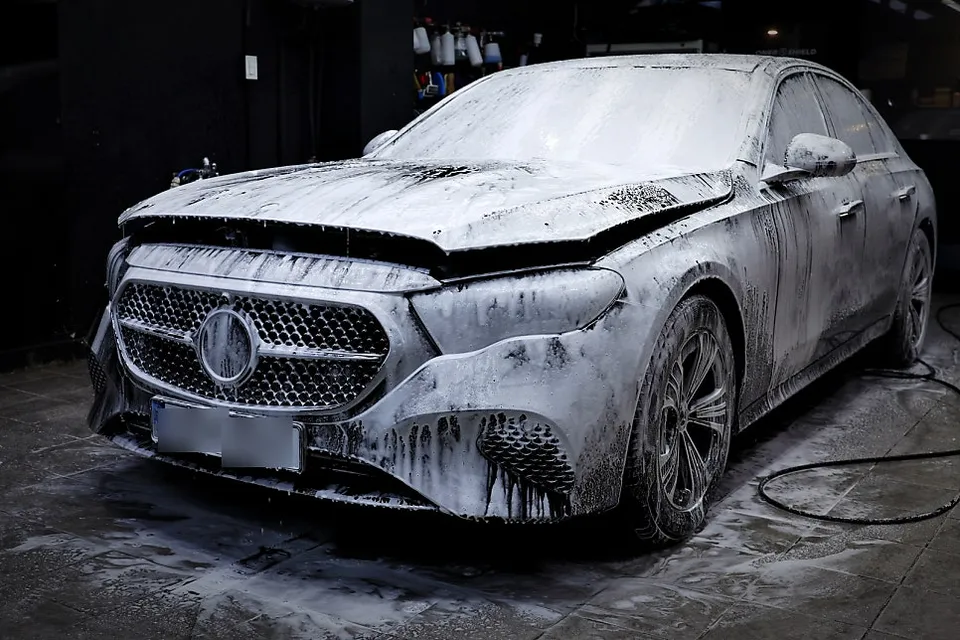 Mercedes-Benz Eクラス W214 PPF施工事例｜費用目安・仕上がり 施工写真 4