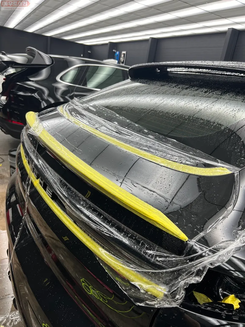 Porsche Cayenne CoupeのPPF施工事例|費用目安・仕上がり 施工写真 3-2