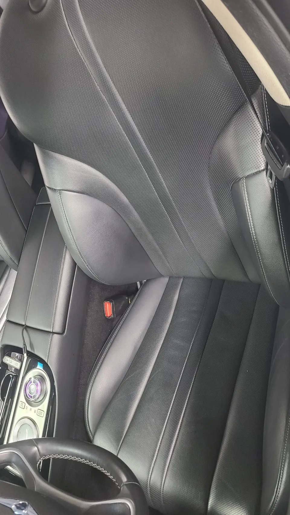 Kia Carnival Seat Ventilation & Heating Review photo 2