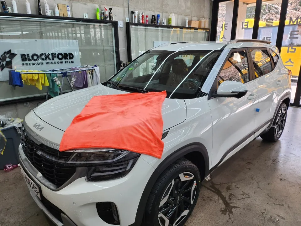 Kia SorentoのPPF施工事例|費用目安と仕上がり 施工写真 2-2