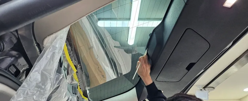 BMW X7のカーフィルム施工事例|費用目安・仕上がり 施工写真 3-3