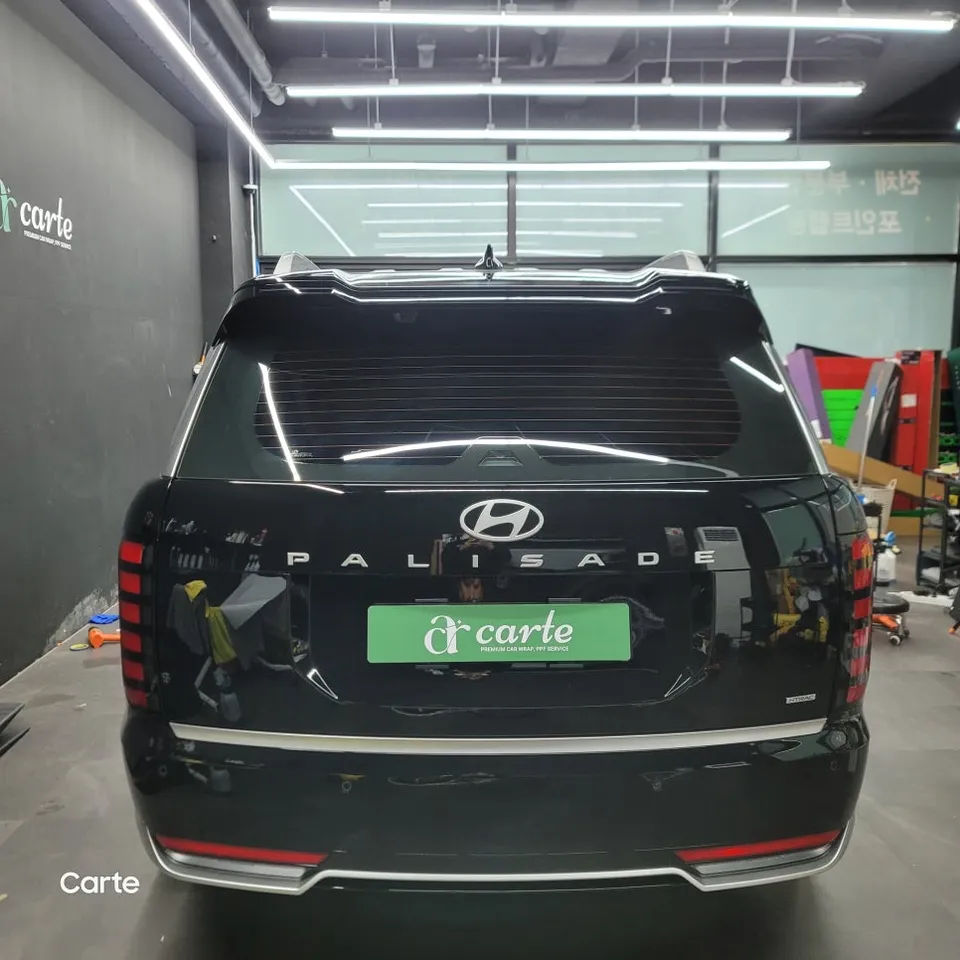 Hyundai Palisade LX3のカーラッピング事例｜クローム除去 施工写真 3-1