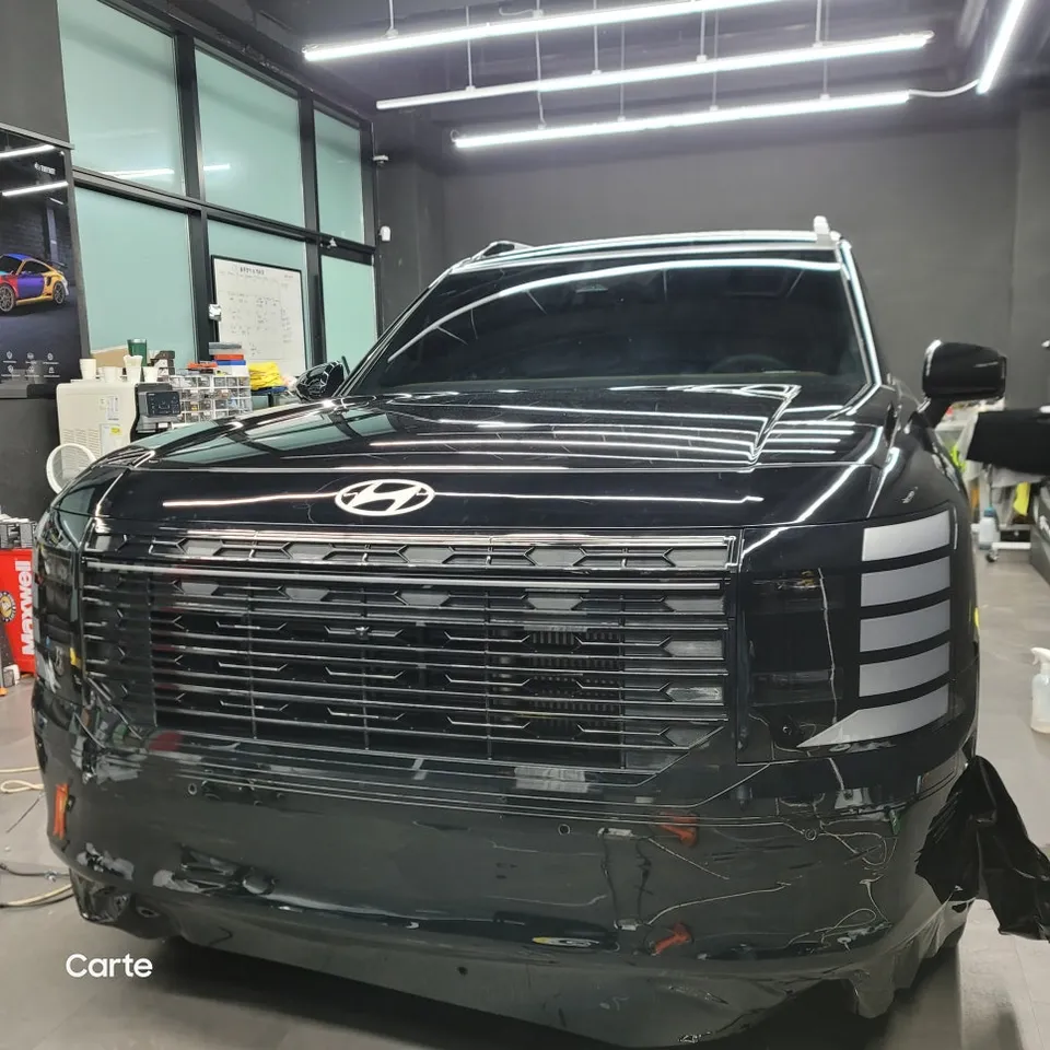 Hyundai Palisade LX3のカーラッピング事例｜クローム除去 施工写真 2-3