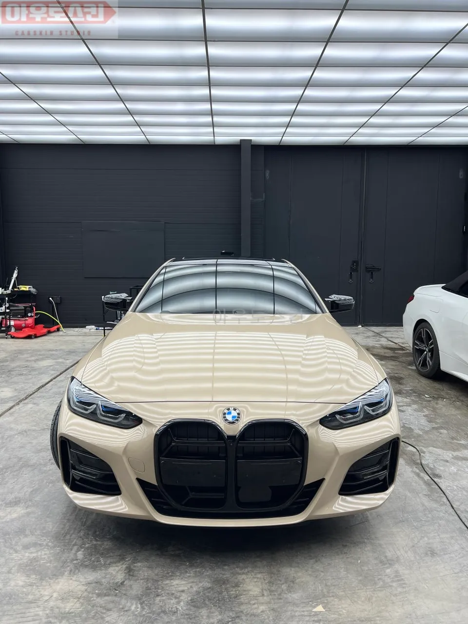 BMW 4 SeriesのPPF施工事例 施工写真 1-3