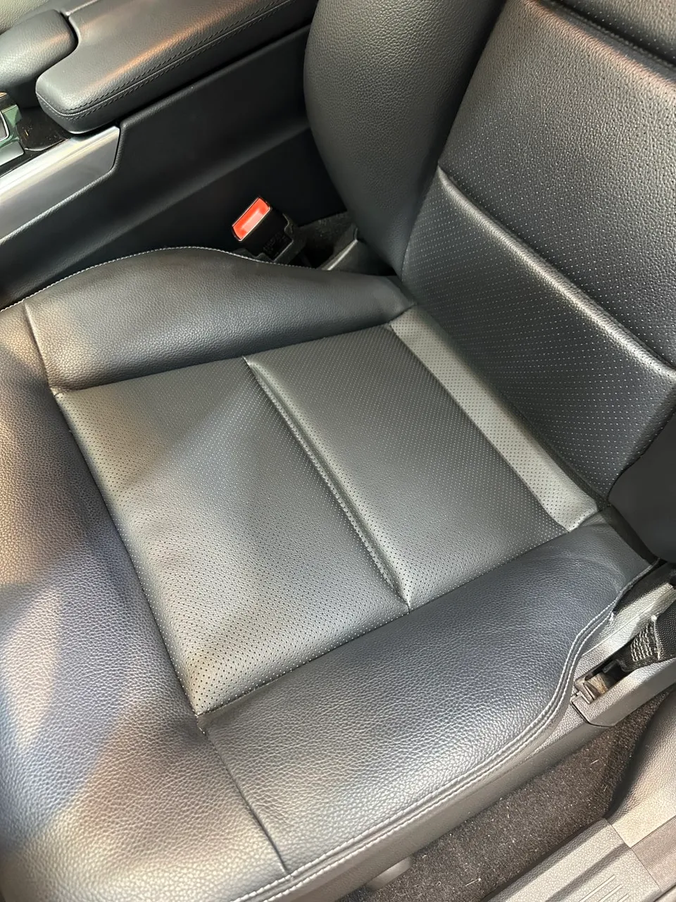 Mercedes-Benz E-Class W212 seat ventilation - Mercedes-Benz E-Class W212 Seat Ventilation & Heating Review photo 4