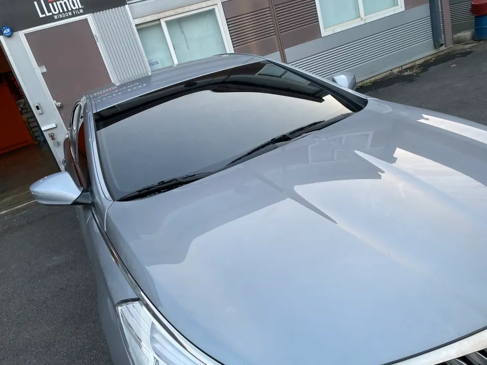 Hyundai Grandeur HGのカーフィルム施工事例｜費用目安・仕上がり 施工写真 1-3