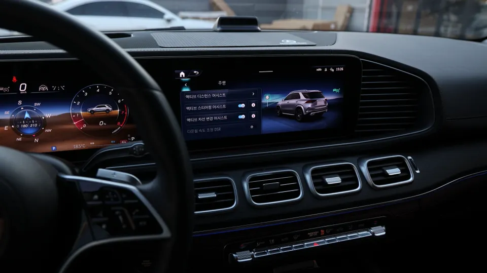Mercedes-Benz GLE X167, GLS W167 android head unit - Mercedes-Benz GLE/GLS Coding & Firmware Upgrade Review photo 5