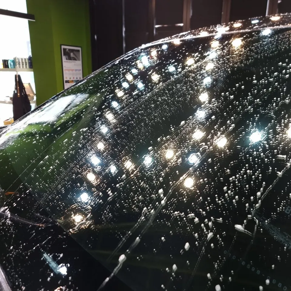 Kia CarnivalのPPF施工事例|費用目安と仕上がり 施工写真 2-1