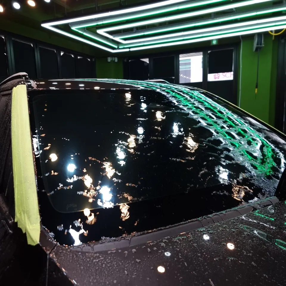 Kia CarnivalのPPF施工事例|費用目安と仕上がり 施工写真 2-2