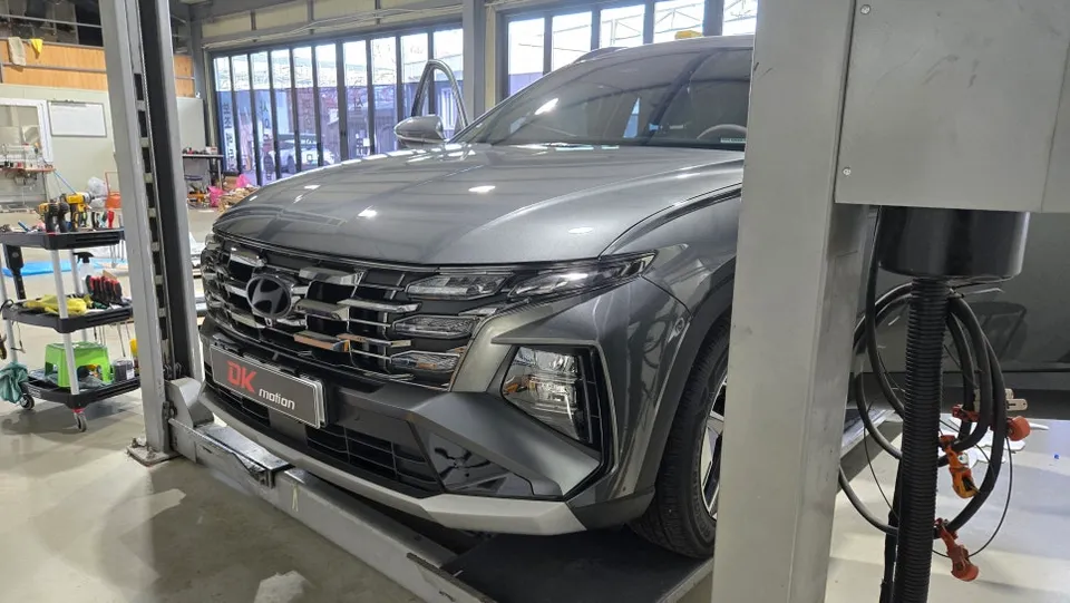 Hyundai Tucson NX4 body kit installation result