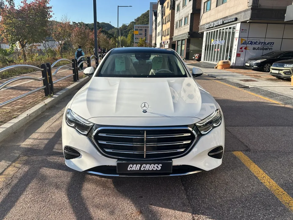 Mercedes-Benz E-Class new car package installation result