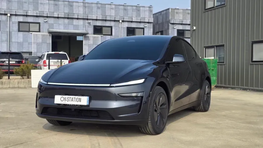 Tesla Model Yのカーフィルム施工事例｜費用目安・仕上がり 施工写真 3-3