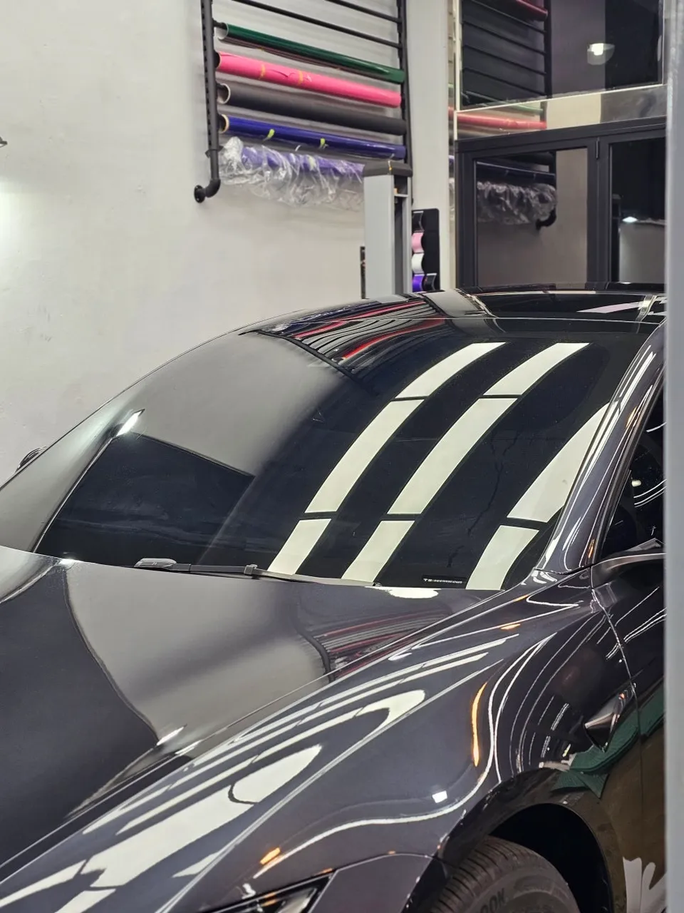 Tesla Model 3のカーフィルム施工事例｜費用目安・仕上がり 施工写真 3-1