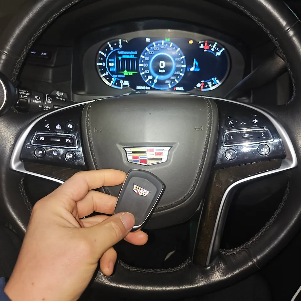 Cadillac Escalade OEM Options Review: Cost & Results photo 2