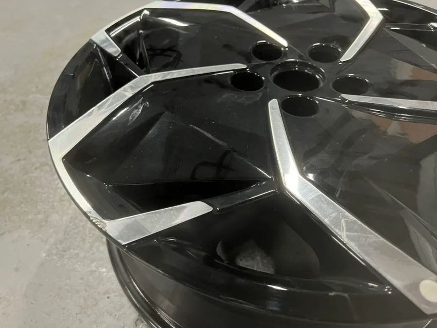 Hyundai IONIQ 5 wheel repair - Hyundai IONIQ 5 Wheel Repair Review - Perfect Curb Rash Restorati photo 3