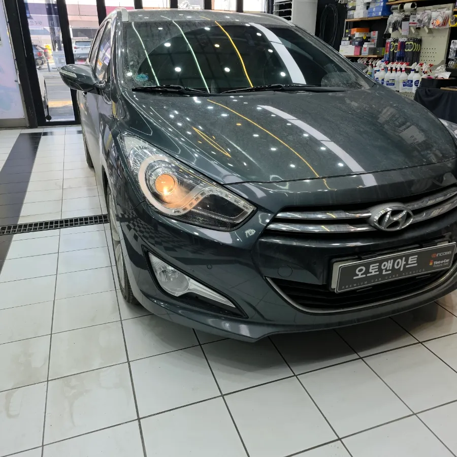Hyundai i40 lighting upgrade - Hyundai i40 DRL Repair & Brabo H7 LED Upgrade Review photo 3
