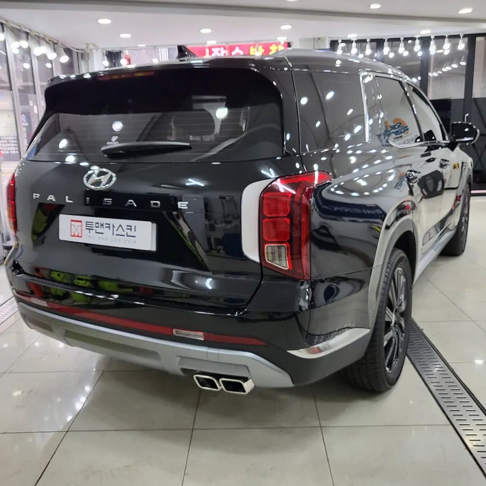 Hyundai Palisadeのカーラッピング事例｜費用目安・仕上がり 施工写真 1-2