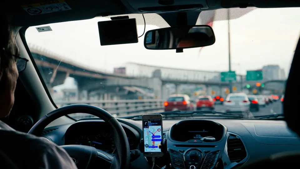 Kia K900のカーフィルム施工事例｜費用目安と仕上がり 写真