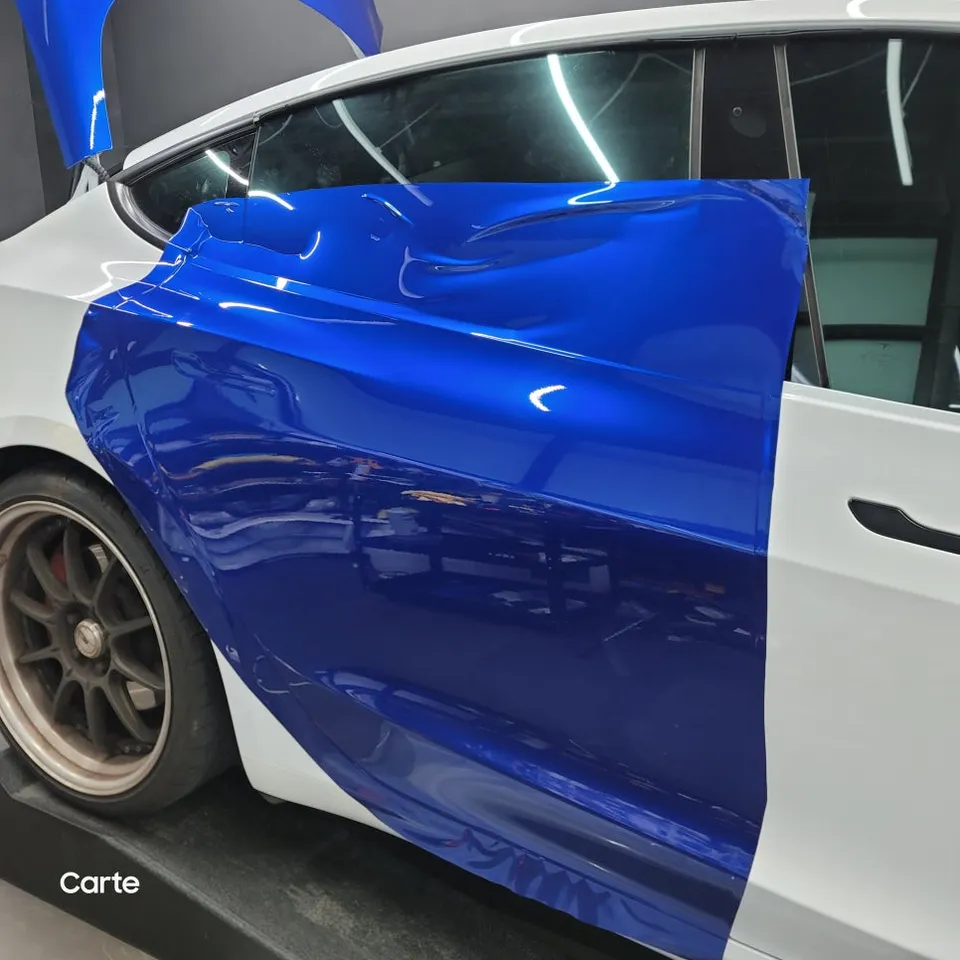 Tesla Model 3のカーラッピング事例｜費用目安・仕上がり 施工写真 1-3