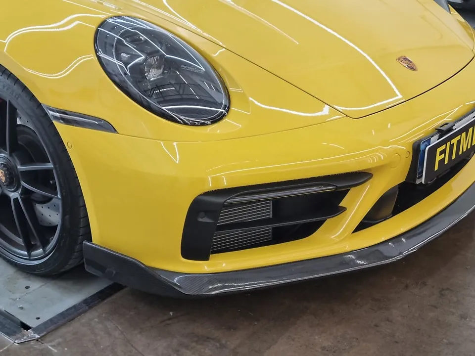 Porsche 911 992 body kit - Porsche 911 992 Body Kit Installation Review photo 4