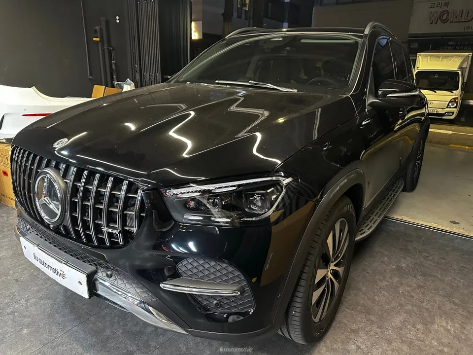 Mercedes-Benz GLE350 W167 body kit - Mercedes-Benz GLE350 Grille Tuning: Sporty Upgrade photo 5