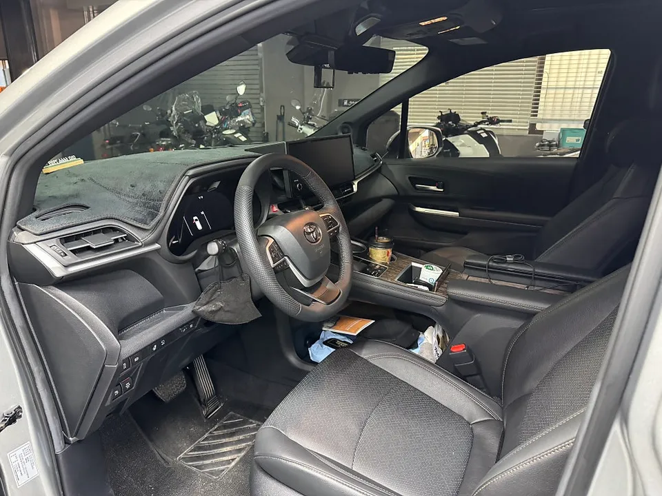 Toyota Sienna seat ventilation - Toyota Sienna Seat Climate Upgrade Review photo 4