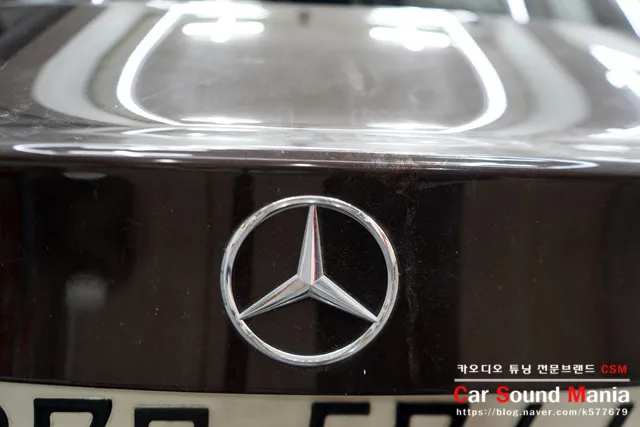 Mercedes-Benz CLA 250 dash cam installation result