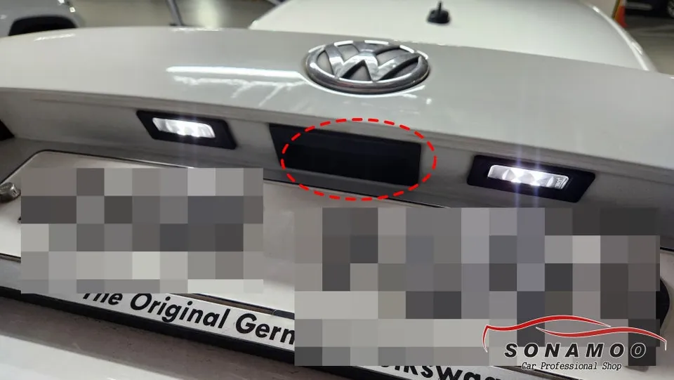 Volkswagen JettaのAndroid Auto・CarPlay取付事例 施工写真 2-1