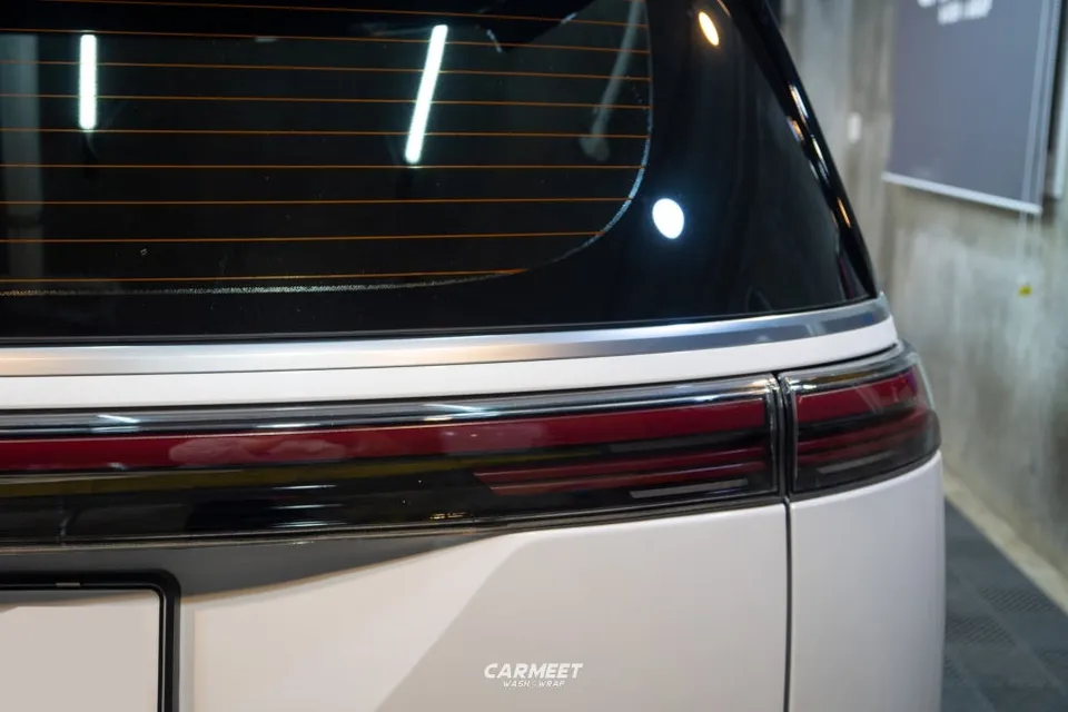 Kia Carnival KA4のカーラッピング事例｜費用目安・仕上がり 施工写真 1-2