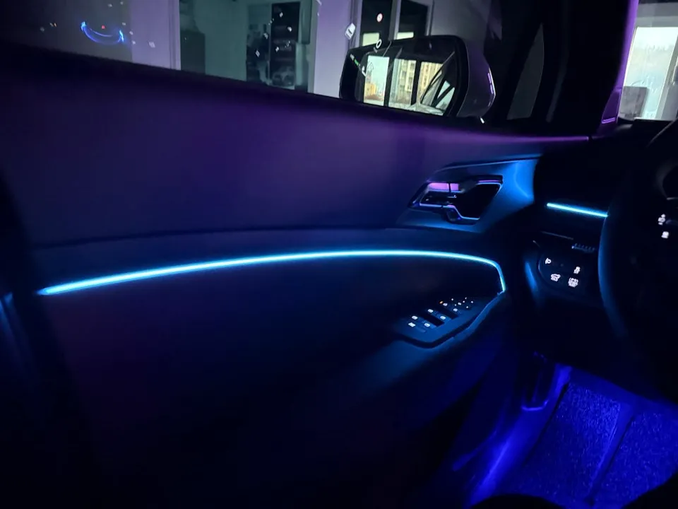 Kia Sportage NQ5 Ambient Lighting Review — Natural Integration photo 2