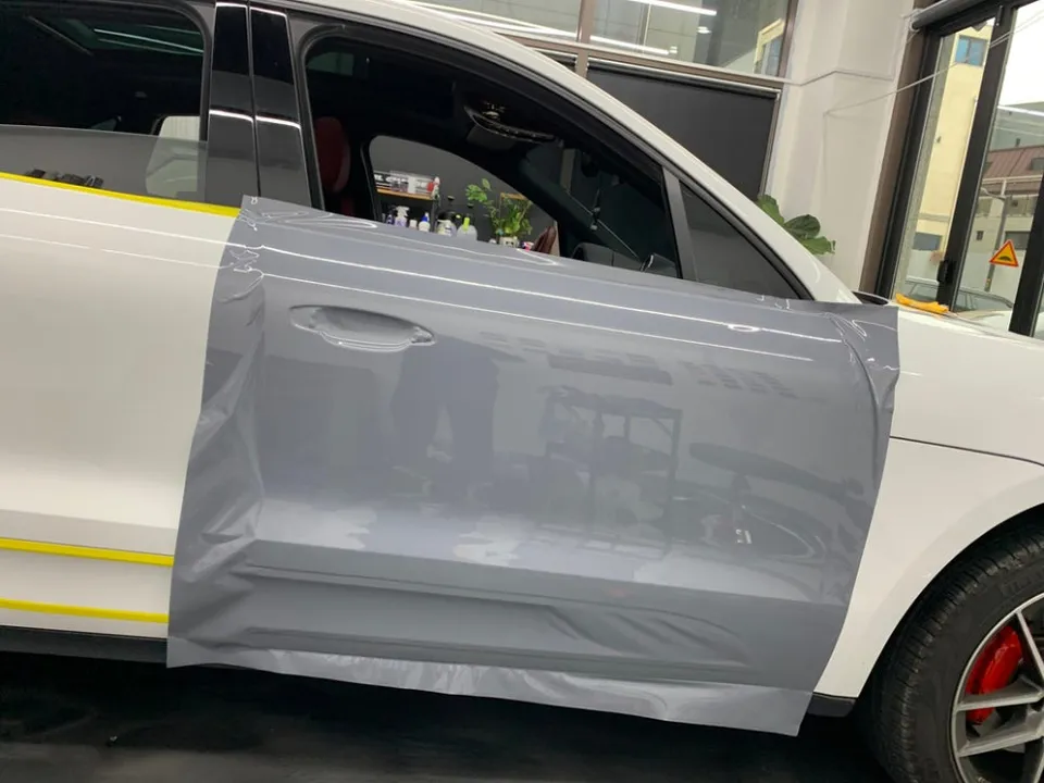 Porsche Macan vinyl wrap - Porsche Macan Vinyl Wrap Review: Cost & Results photo 4