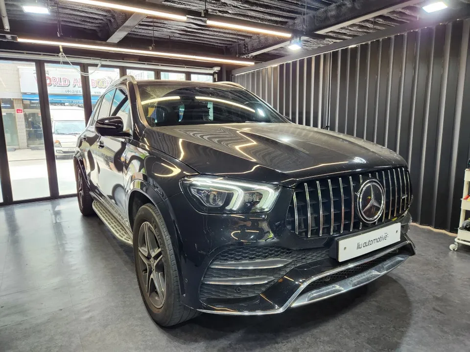 Mercedes-Benz GLE W167 interior customization - Mercedes-Benz GLE Interior Customization Review photo 3