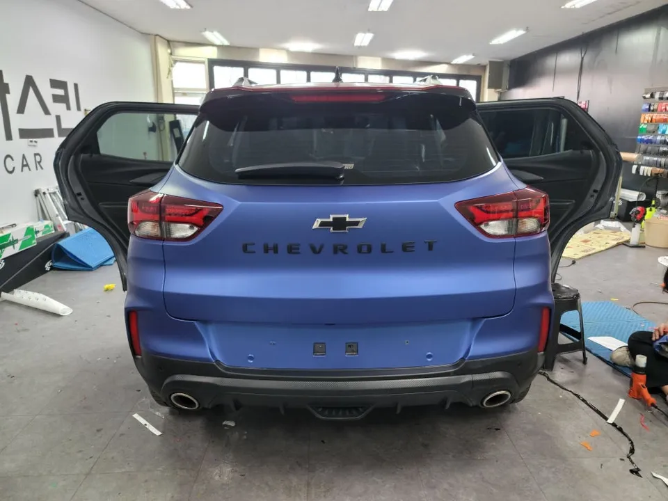 Chevrolet Trailblazer vinyl wrap - Chevrolet Trailblazer Vinyl Wrap Review: Matte Slate Blue Metalli photo 3