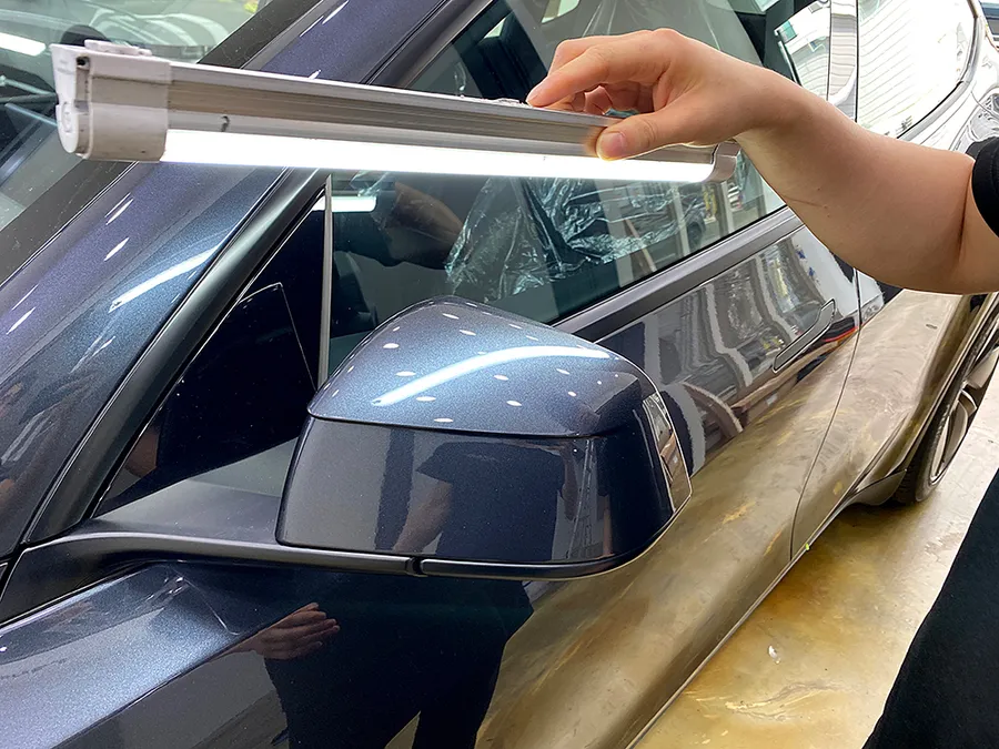 Tesla Model Yのカーフィルム施工事例|費用目安・仕上がり 施工写真 2-2
