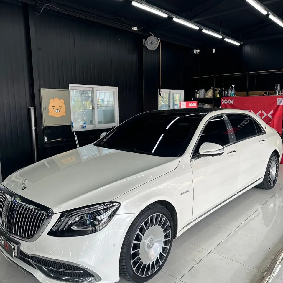 Mercedes-Benz Maybachのカーラッピング事例｜費用目安・仕上がり 施工写真 1-1