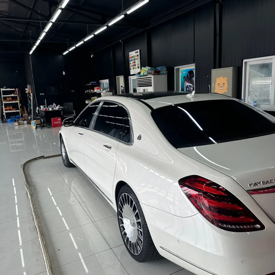 Mercedes-Benz Maybachのカーラッピング事例｜費用目安・仕上がり 施工写真 2-1