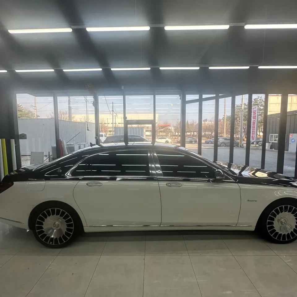 Mercedes-Benz Maybachのカーラッピング事例｜費用目安・仕上がり 施工写真 2-3