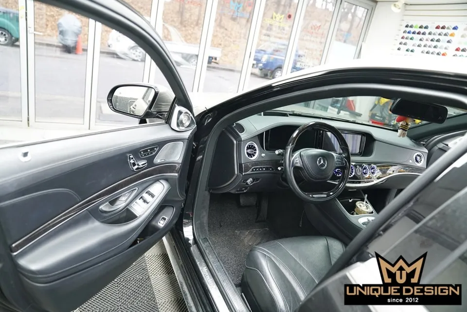 Mercedes-Benz S-Class W222 vinyl wrap - Mercedes-Benz S-Class W222 Vinyl Wrap Review — Interior Transform photo 4