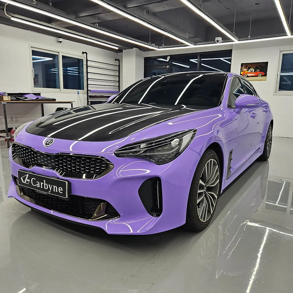 Kia Stingerのカーラッピング事例 施工写真 6
