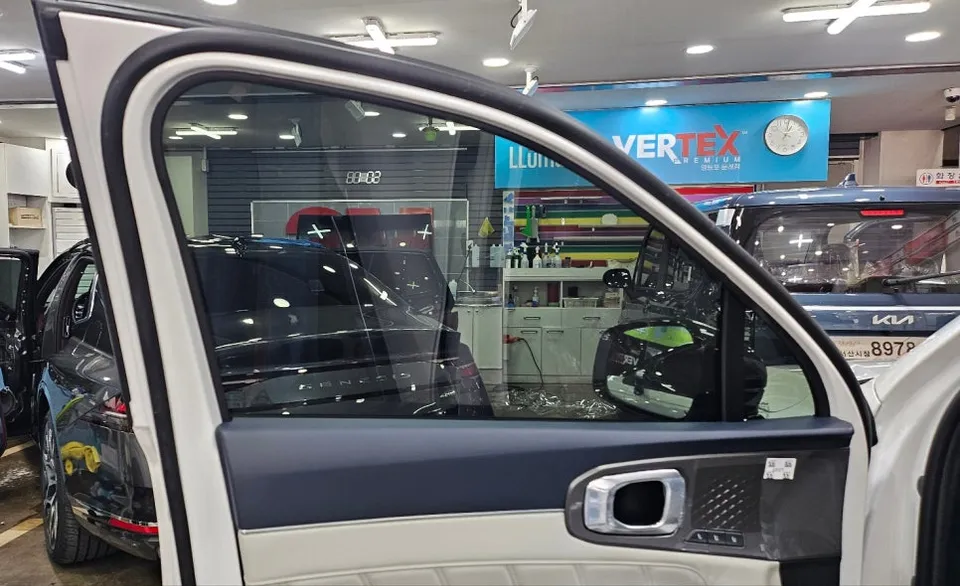 Kia Sorentoのカーフィルム施工事例|費用目安・仕上がり 施工写真 3-3