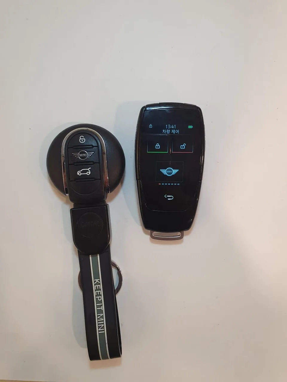 MINI MINI Cooper oem options - MINI MINI Cooper OEM Options Review — Smart Key Upgrade photo 4