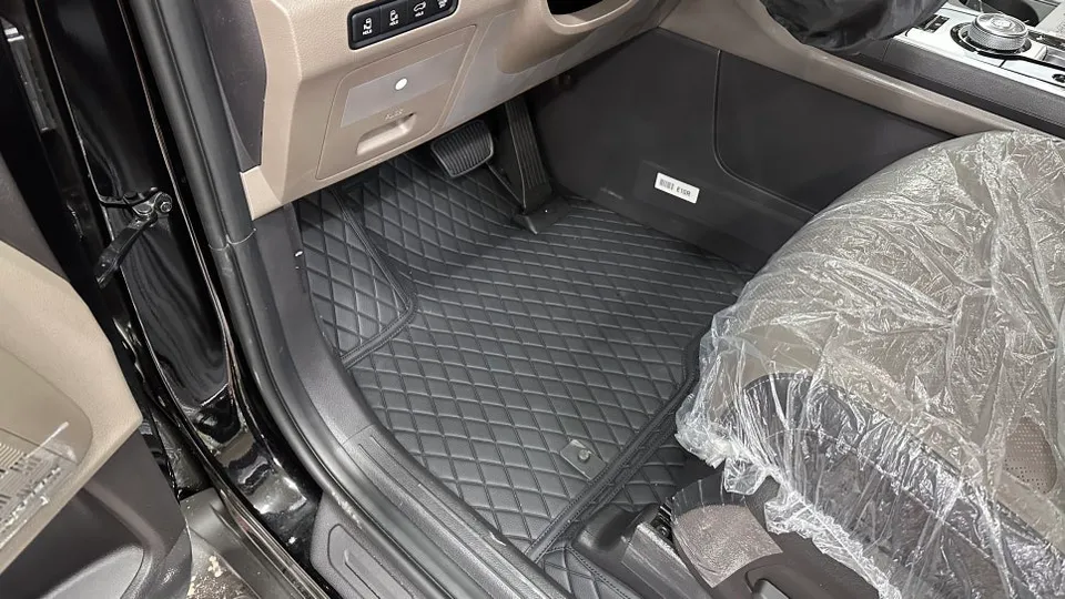 Kia Carnival KA4 カーフィルム施工事例|費用目安・仕上がり 施工写真 3-2