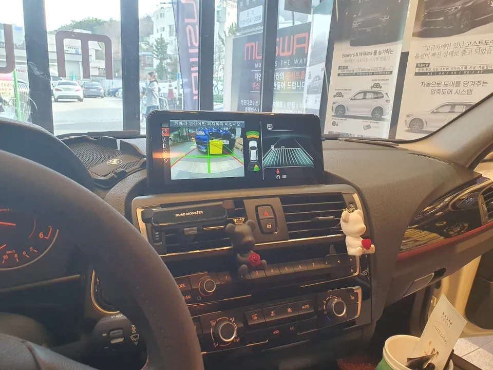 BMW X5のAndroid Auto・CarPlay取付事例 施工写真 2-2